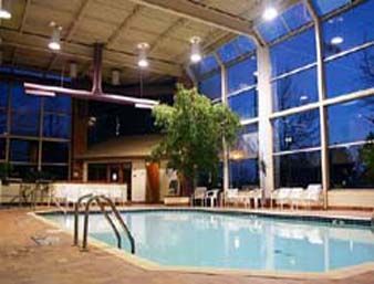 Hotel Howard Johnson Toronto East