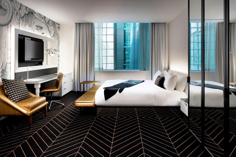 Hotel W Montreal