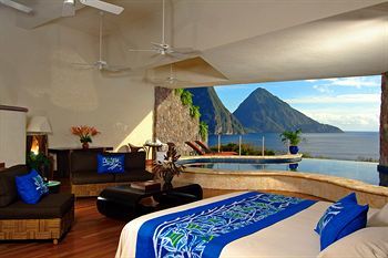 Hotel Jade Mountain Resort