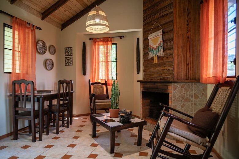 Altocerro Villas Hotel & Camping