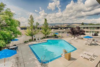 Hotel Motel 6 Reno - Virginia Plumb