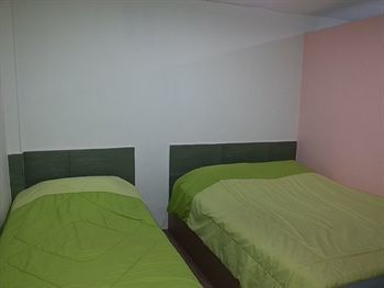 Lucky Hotel