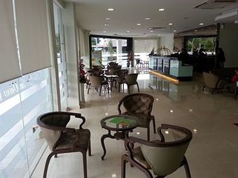 Hotel The Corum View