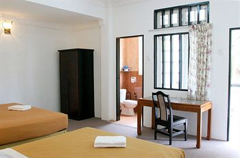 Hotel Hillview Inn