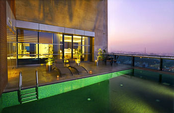 Hotel Radisson Blu Chittagong Bay View