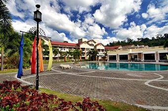 Hotel Subic Holiday Villas