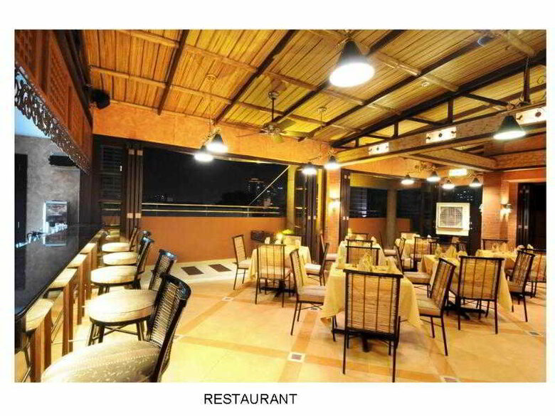 Pearl Lane Hotel