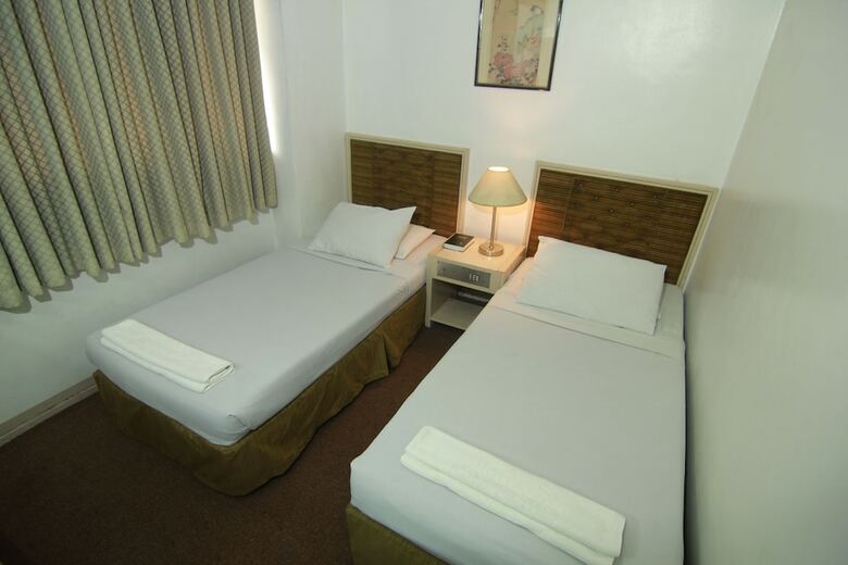 Hotel Supreme