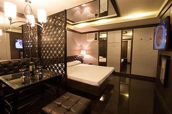 Hotel Victoria Court Las Pinas
