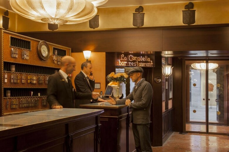 Hotel Saturnia & International