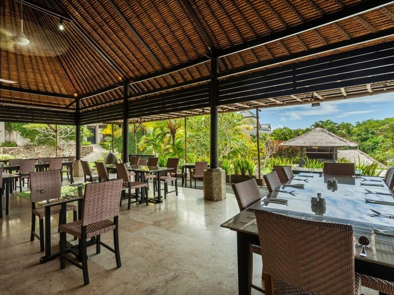 Hotel Dreamland Luxury Villas And S