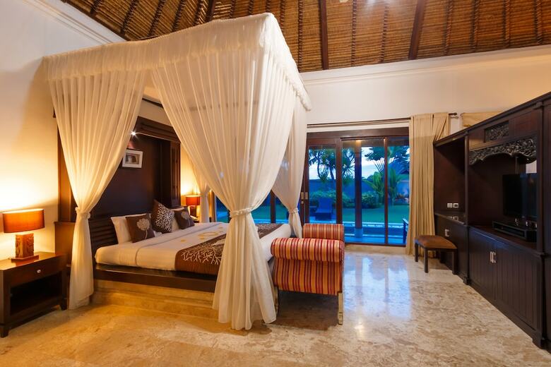 Hotel Dreamland Luxury Villas And S