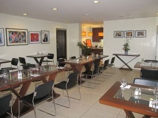 Hotel 878 Libis