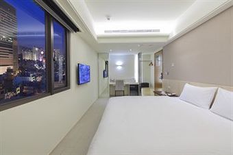 Hotel Mu