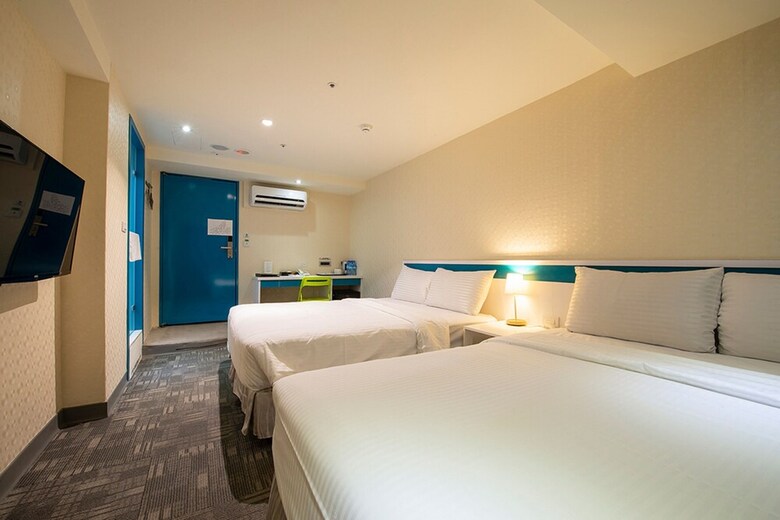 9ine Hotel