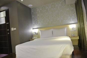 Say Love Hotel