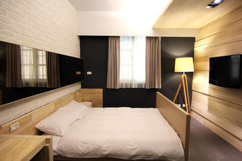 Albergue Fengjia Footpace