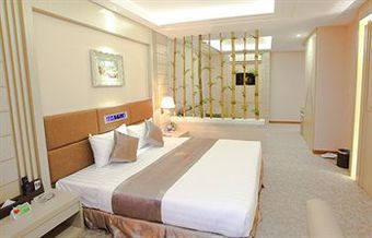 Holiday One Hotel