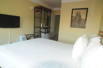 Joseph's Hotel