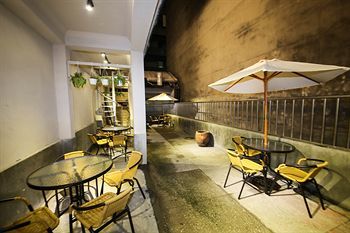 Albergue Backpacker's Inn