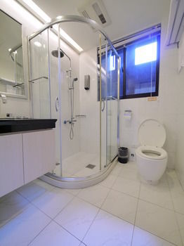 Ch Service Apartment