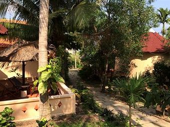 Hotel Thai Tan Tien Resort