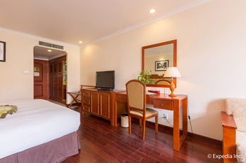 First Hotel Ho Chi Minh
