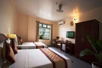 Bien Xanh Hotel