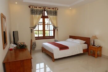 Magnolia Hotel