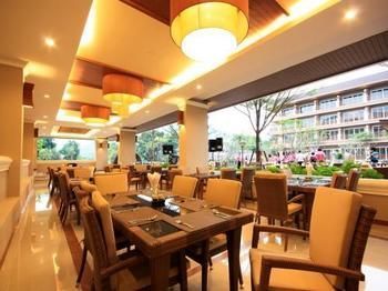 Hotel Romantic Resort And Spa
