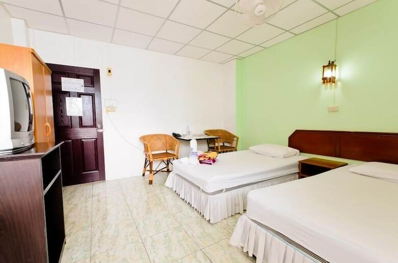 Hotel Sananwan Palace