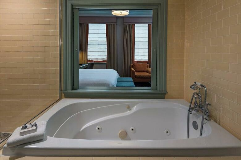 Hotel Icon