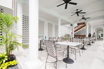 Little Nyonya Hotel