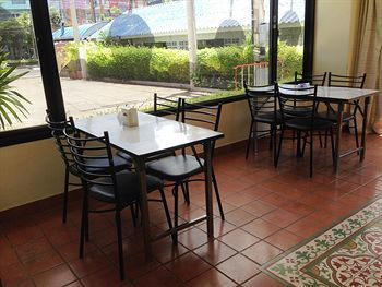 Hotel Yanadin Serviced Apartment