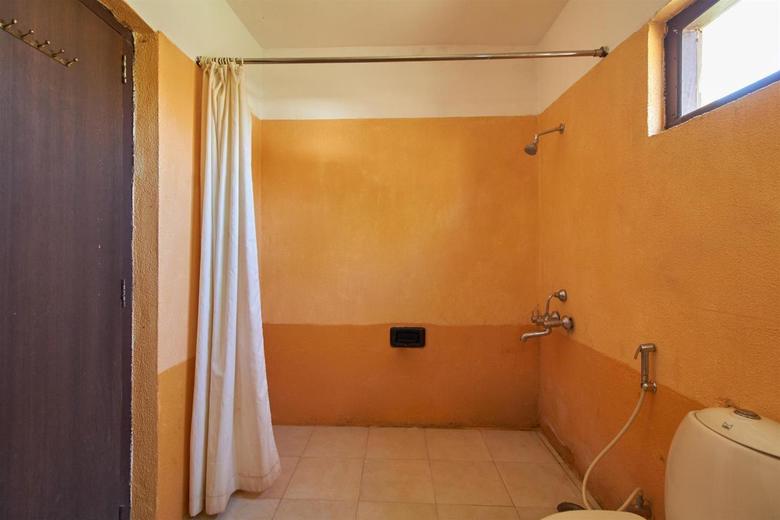 Hotel Aravali Silence Lakend Resorts & Adventures