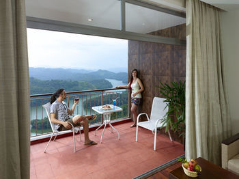 Hotel Ragamaya Resort & Spa Munnar