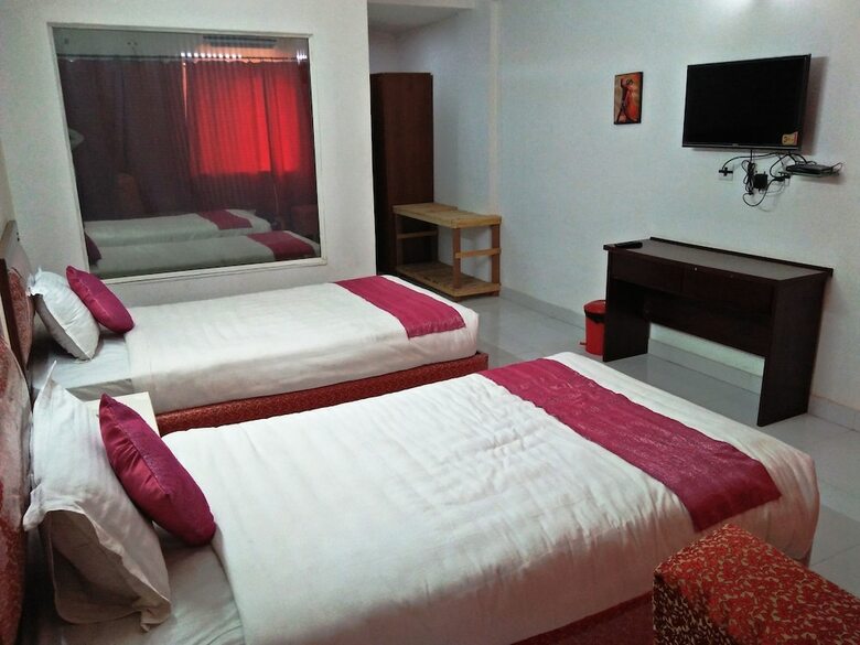 Hotel R. K. Palace