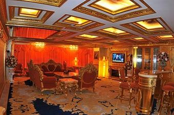 Dibai 7 Star Hotel