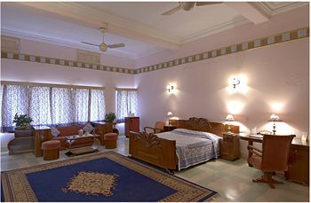 Hotel Welcomheritage Khimsar Fort
