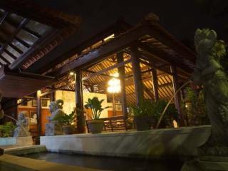 Apartamento Puri Dalem Sanur Hotel