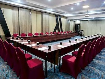 Hotel Mercure Palu