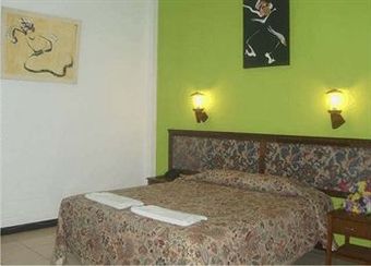 Hotel Pacific