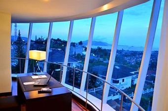 Emersia Hotel & Resort
