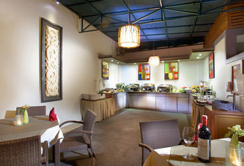 Aparthotel The Banyumas Villa