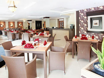 Grage Ramayana Hotel