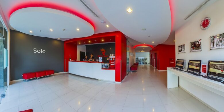 Hotel Red Planet Solo