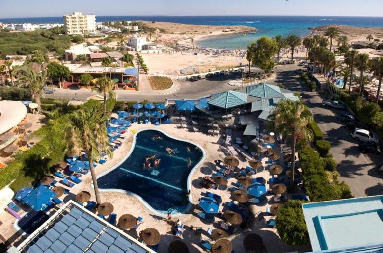 Hotel Anonymous Beach