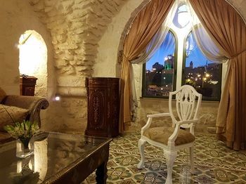 Mount Zion Hotel