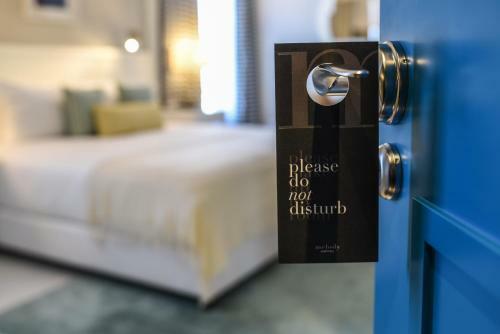 Melody Hotel