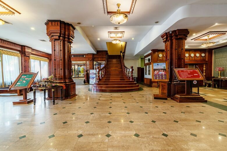 Empress Angkor Hotel